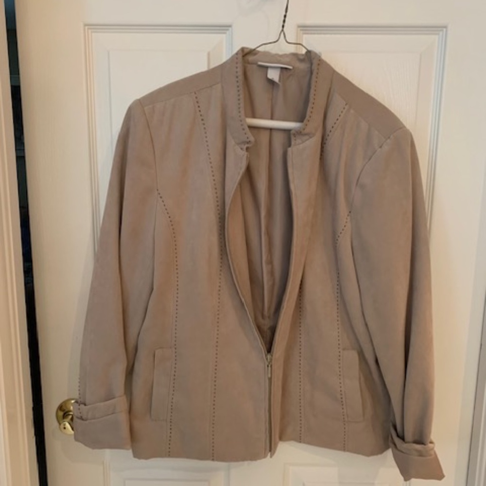 Soft Tan Zippered Jacket with Rounded Collar and Cuffed Sleeves